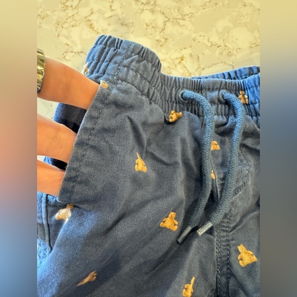 Gap- blue Kids Shorts with Bear Print 6-12mos - Picture 4 of 5